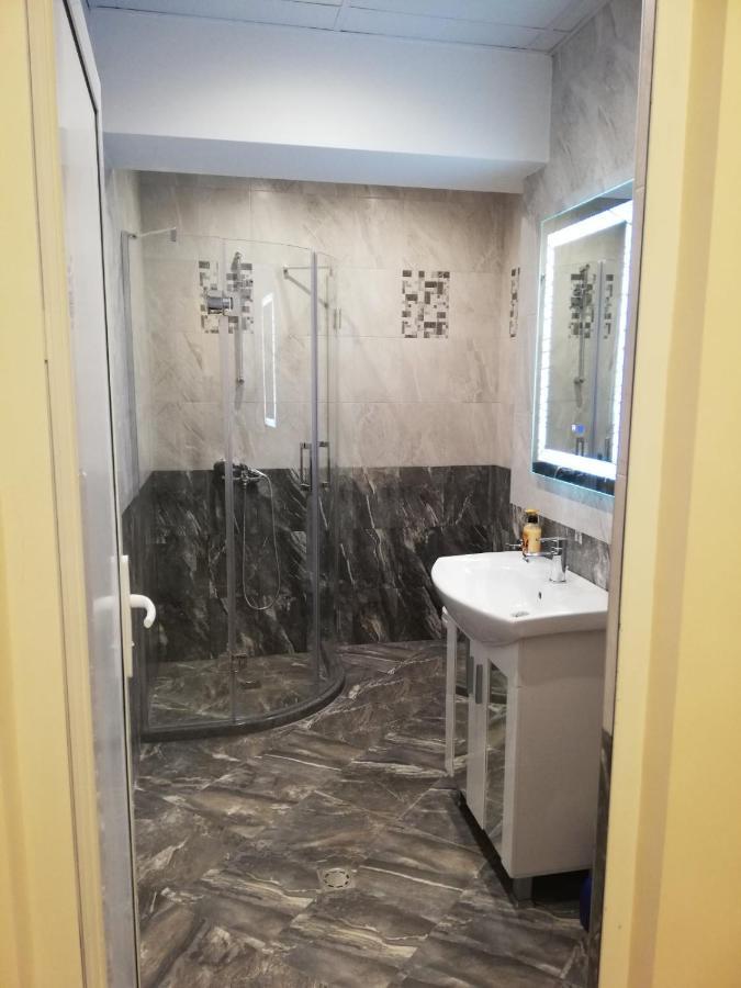 Апартамент За Гости Ниш 1 Weliko Tarnowo Exterior foto
